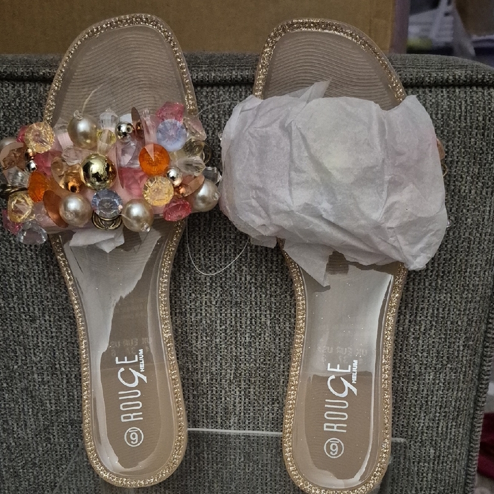 Rouge Helium Women's Embellished Sandals - Gold and Multicolor